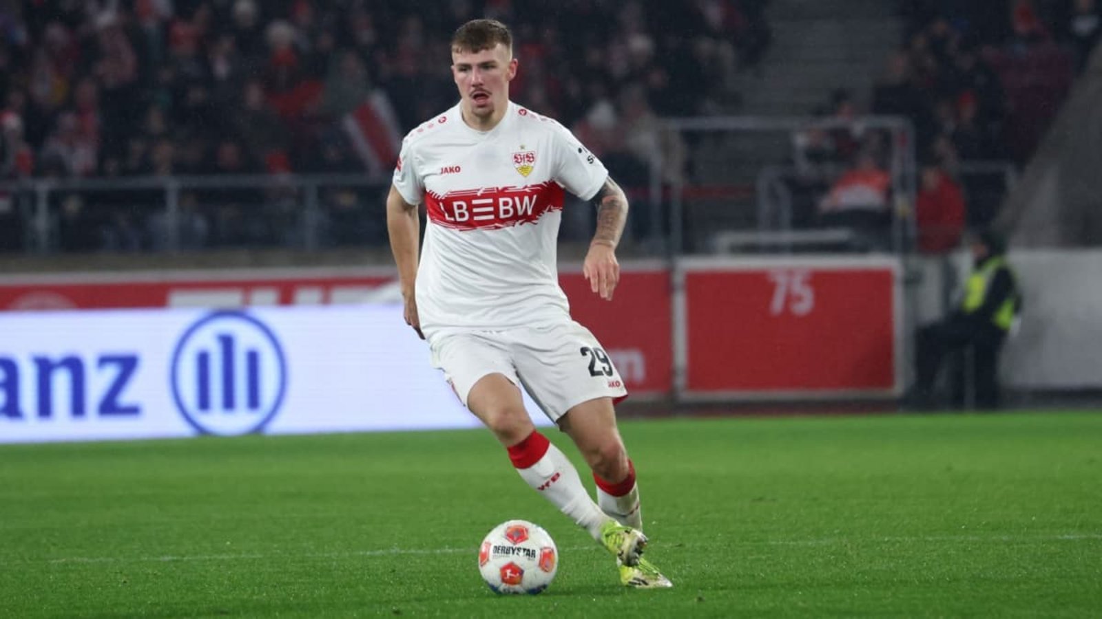 Finn Jeltsch spielt seit Februar 2025 beim VfB Stuttgart.Pressefoto Baumann Finn Jeltsch spielt seit Februar 2025 beim VfB Stuttgart.Pressefoto Baumann