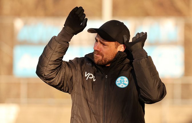 Marco Wildersinn ist enttäuscht, stellt sich aber vor seine junge Mannschaft.<span class='image-autor'>Foto: Baumann/Alexander Keppler</span>