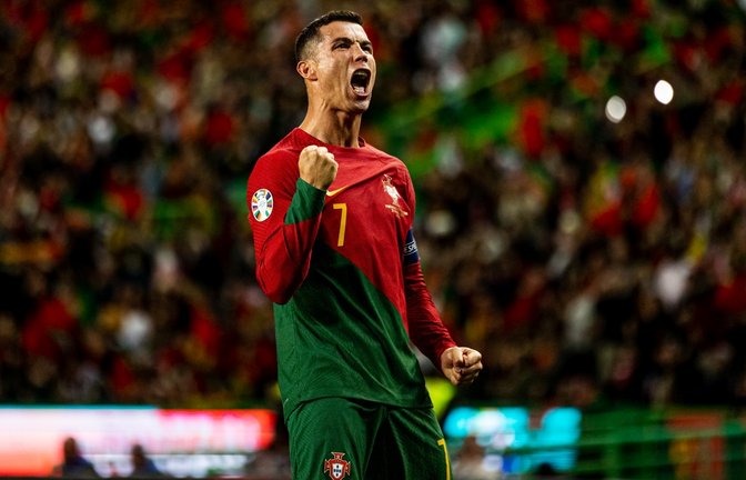 Cristiano Ronaldo im März 2023 bei einem UEFA Euro 2024-Qualifikationsspiel zwischen Portugal und Liechtenstein<span class='image-autor'>Foto: Maciej Rogowski Photo/Shutterstock</span>