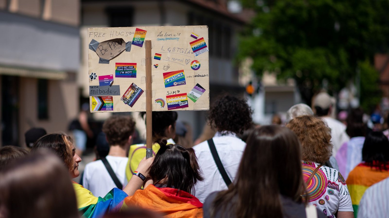 Queere Geflüchtete benötigen einen besonderen Schutz, so der Sprecher für Queerpolitik Oliver Hildenbrand.Foto: Eibner-Pressefoto/Michael Memmler Queere Geflüchtete benötigen einen besonderen Schutz, so der Sprecher für Queerpolitik Oliver Hildenbrand.Foto: Eibner-Pressefoto/Michael Memmler