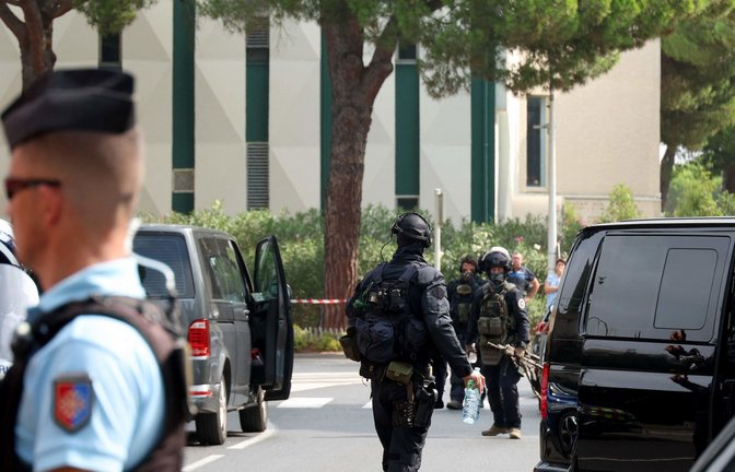 Nach der Explosion vor einer Synagoge im südfranzösischen La Grande-Motte hat die Anti-Terror-Staatsanwaltschaft die Ermittlungen übernommen.<span class='image-autor'>Foto: dpa/Pascal Guyot</span>
