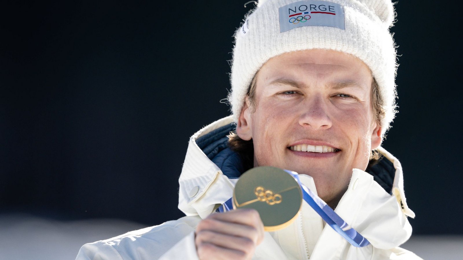 So sehen Sieger aus: Johannes Hösflot Kläbo.Foto: IMAGO/HMB-Media So sehen Sieger aus: Johannes Hösflot Kläbo.Foto: IMAGO/HMB-Media