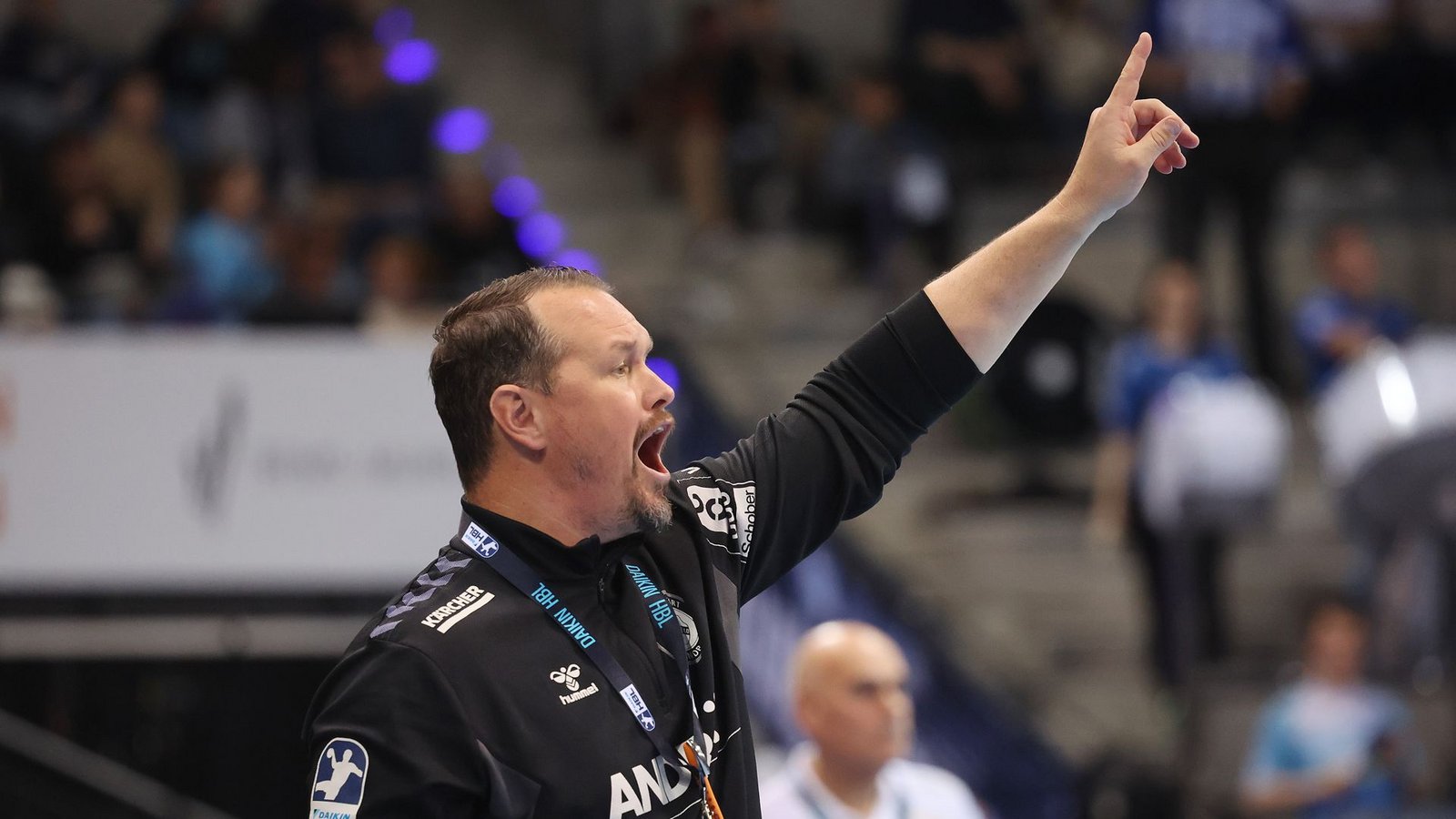 TVB-Coach Misha Kaufmann.Foto: Baumann/Hansi Britsch TVB-Coach Misha Kaufmann.Foto: Baumann/Hansi Britsch