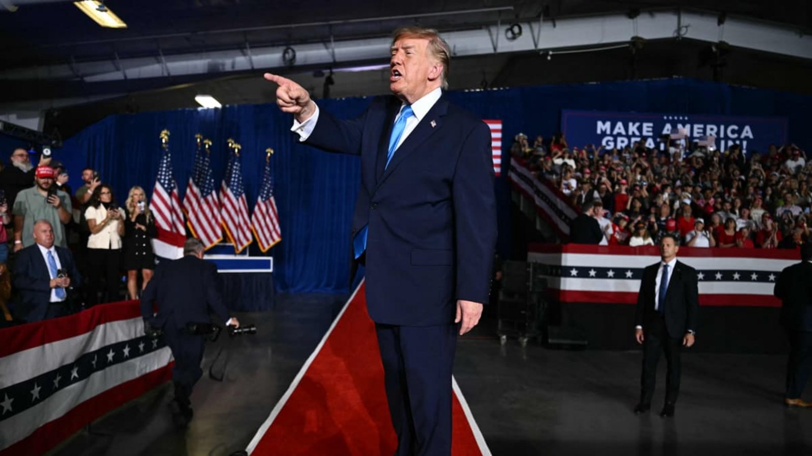 Zuletzt war das Interesse an Trumps Wahlkampfveranstaltungen selbst in republikanischen Hochburgen wie hier in Nebraska überschaubar.Kent Nishimura/afp Zuletzt war das Interesse an Trumps Wahlkampfveranstaltungen selbst in republikanischen Hochburgen wie hier in Nebraska überschaubar.Kent Nishimura/afp