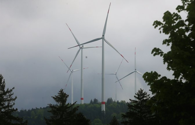 Die endgültige Festlegung auf Vorranggebiete für Windräder in der Region Nordschwarzwald ist vertagt worden.     Symbolbild: VKZ-Archiv/Küppers