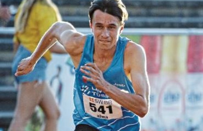 Paul Jelden war bisher eher auf den Strecken der Mittel- und Langdistanz zu Hause, lief in Besigheim aber die 400 Meter. Foto: Baumann
