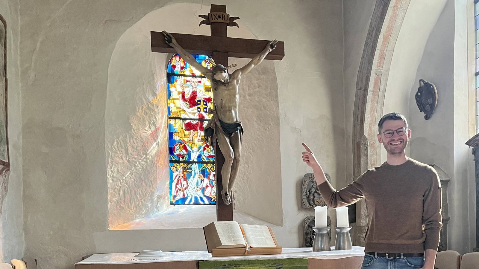 Pfarrer Jonathan Hengel freut sich auf seine neuen Aufgaben. Foto: Glemser Pfarrer Jonathan Hengel freut sich auf seine neuen Aufgaben. Foto: Glemser