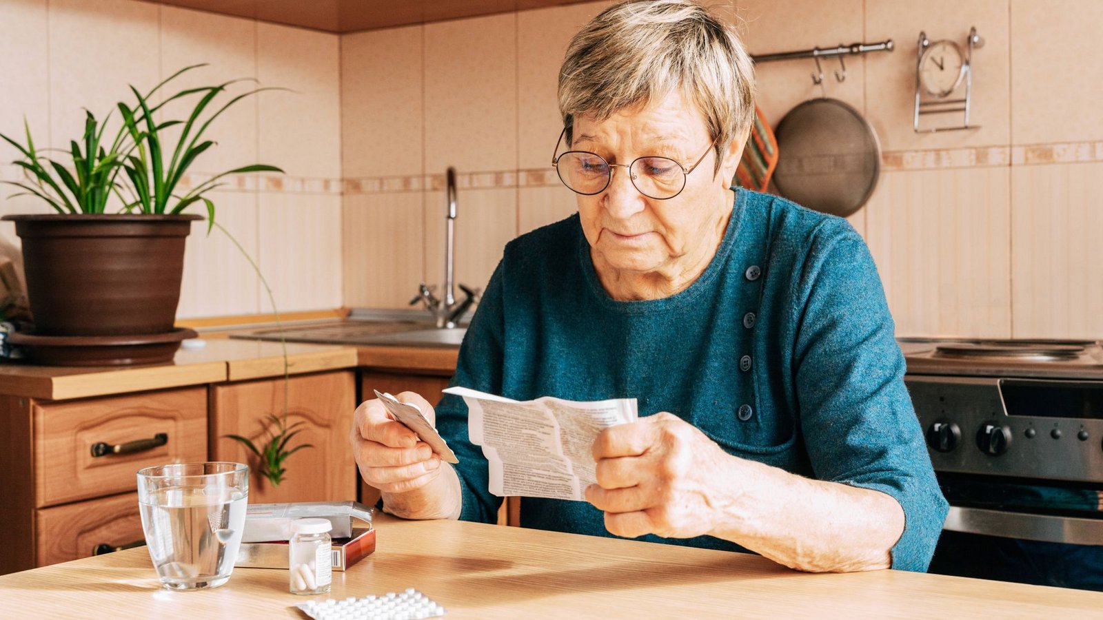 Medizinische Behandlungen in Deutschland richten sich aus Sicht vieler Ärztinnen und Ärzte noch unzureichend nach dem Geschlecht der Patienten (Symbolfoto).Foto: IMAGO/Zoonar/IMAGO/Zoonar.com/Natalia Ximich