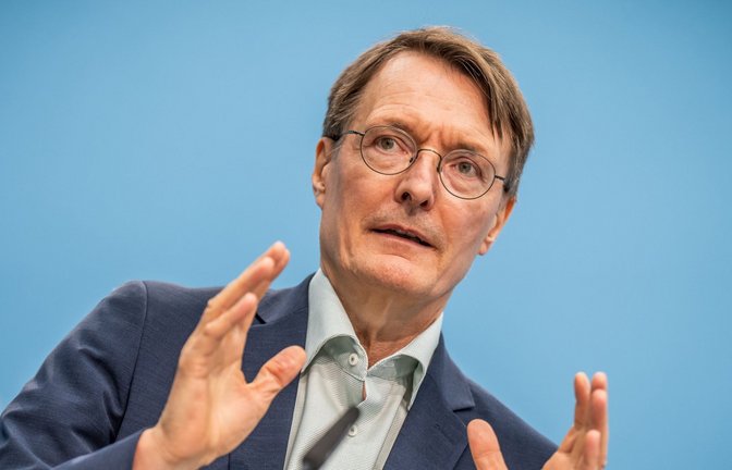 Lauterbach äußerte sich am Samstag auf X. (Archivbild)<span class='image-autor'>Foto: dpa/Michael Kappeler</span>
