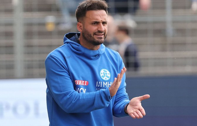 Kickers-Coach Kerem Arslan kann sich mit einem Endspielsieg einen Platz in den Geschichtsbüchern sichern.<span class='image-autor'>Foto: Pressefoto Baumann</span>