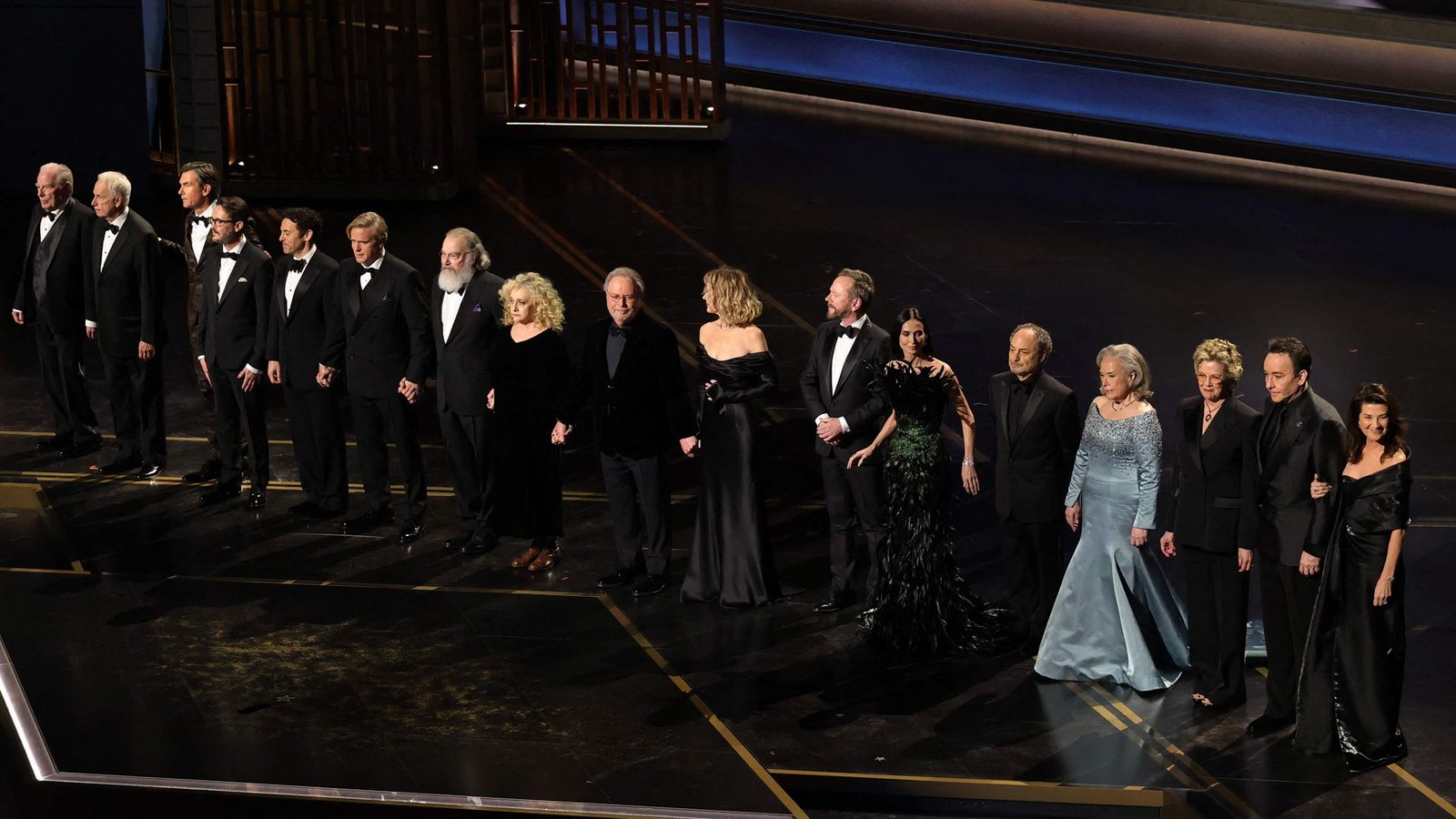 Ein paar der größten Stars von Hollywood erinnern bei den Oscars an den ermordeten Regisseur Rob Reiner.Foto: Getty Images via AFP