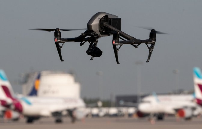 Drohnen in der Nähe von Flughäfen sind eine Gefahr.<span class='image-autor'>Foto: dpa</span>