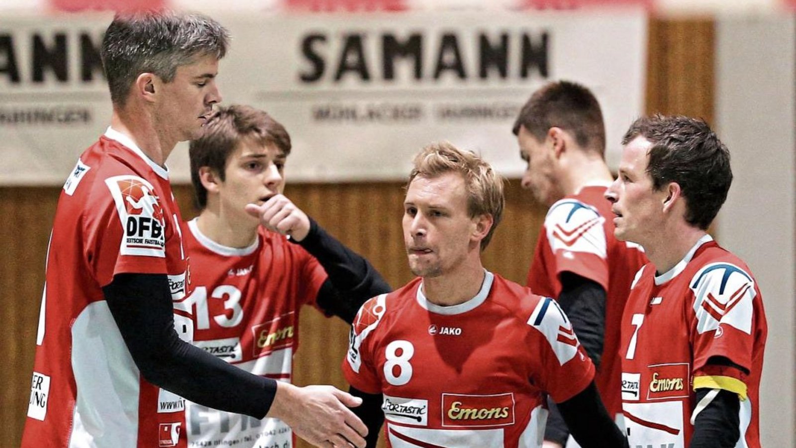 Wie haben Kolja Meyer, Jakob Kilpper, Daniel Wörsinger, Tobias Rommel und Marco Lochmahr (von links) die bittere Niederlage beim TV Hohenklingen am vergangenen Wochenende weggesteckt? Foto: Küppers