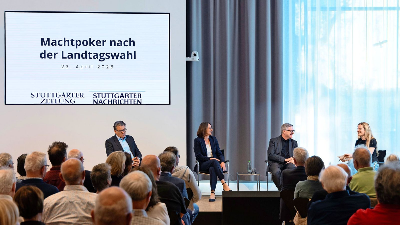 Volles Haus, kompetentes Podium. Von links: Reiner Ruf, Annika Grah, Frank Brettschneider und Eva-Maria Manz.Foto: Lichtgut/Leif Piechowski