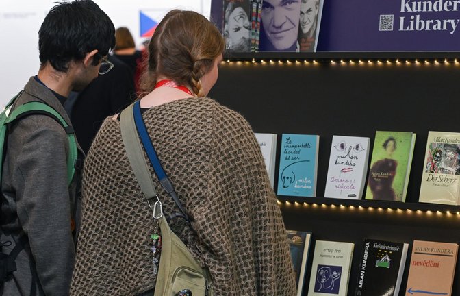Gastland der Frankfurter Buchmesse: Tschechien. (Archivbild)<span class='image-autor'>Foto: Arne Dedert/dpa</span>
