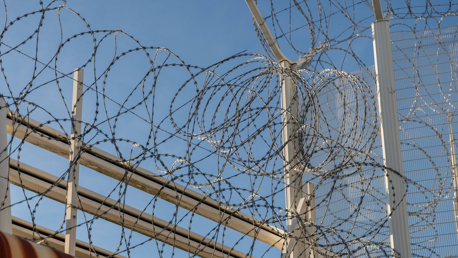 Eine direkte Abschiebung an den EU-Außengrenzen soll bald möglich sein. (Symbolbild)Foto: IMAGO/Bihlmayerfotografie/Michael Bihlmayer Eine direkte Abschiebung an den EU-Außengrenzen soll bald möglich sein. (Symbolbild)Foto: IMAGO/Bihlmayerfotografie/Michael Bihlmayer