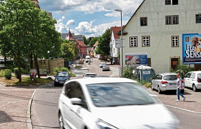 In der Ortsdurchfahrt Sachsenheim soll es Tempo 30 geben. Foto: Kalb