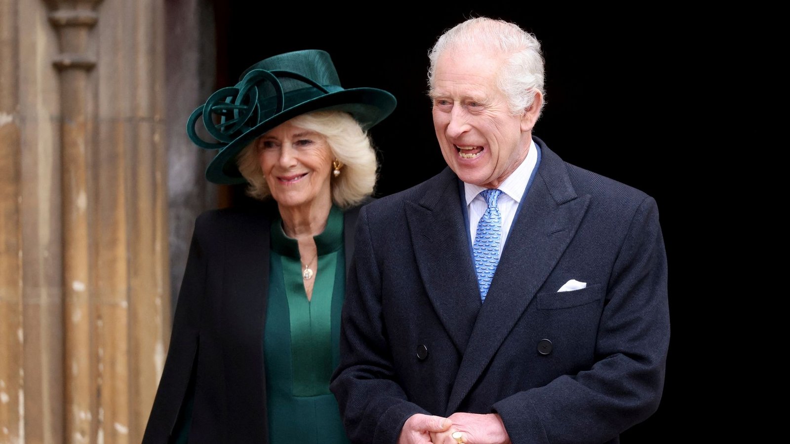 König Charles und Königin Camilla wollen am kommenden Dienstag eine Krebsklinik besuchen und sich dort mit Ärzten und Patienten treffen.Foto: Hollie Adams/Reuters Pool/AP/dpa