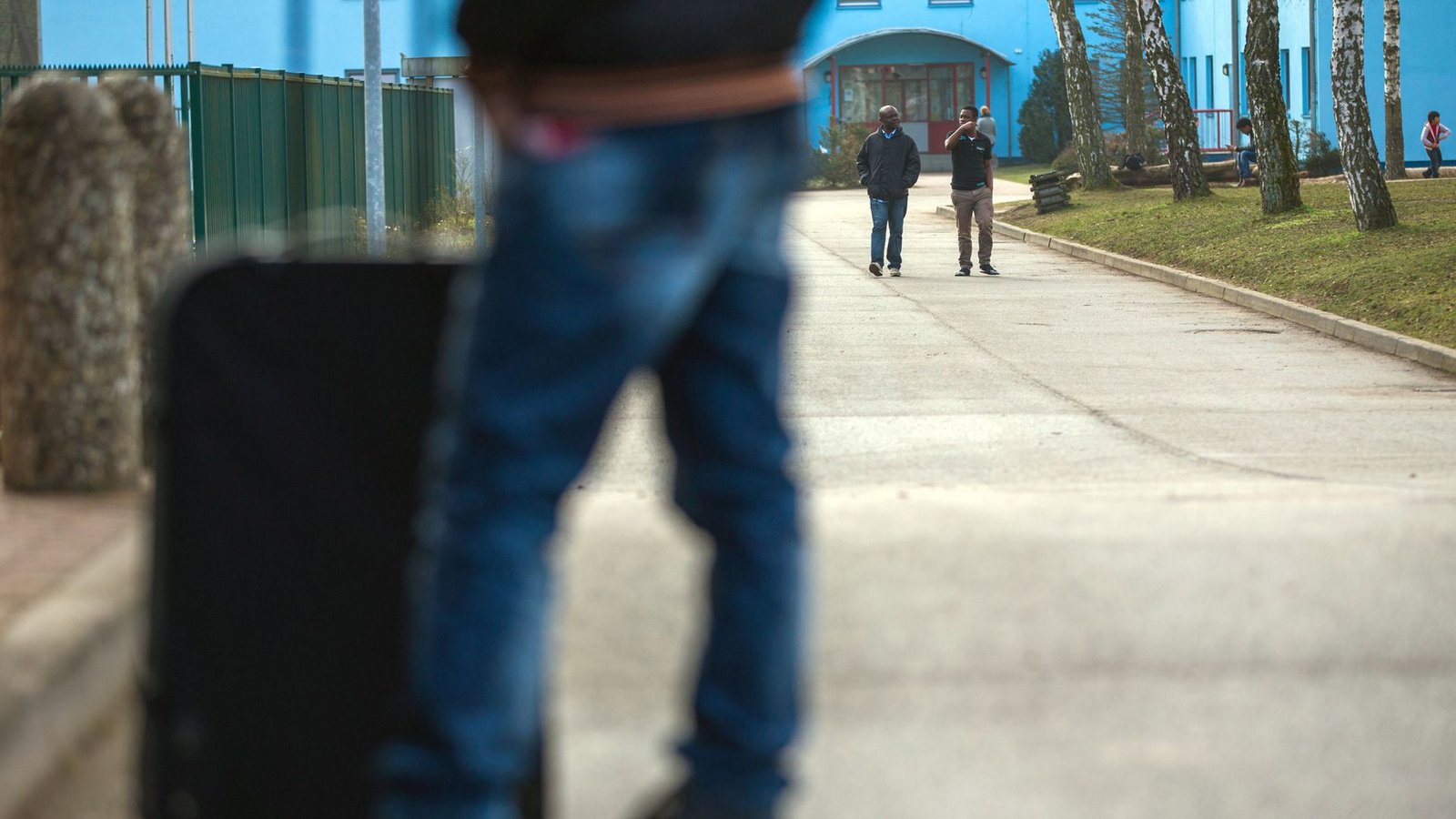 In Baden-Württemberg wird Asylbewerbern ohne Bleiberecht eine Starthilfe für die Rückkehr in die Heimat angeboten. (Symbolbild)Foto: dpa/Jens Büttner