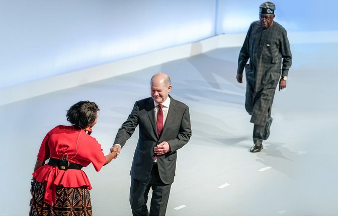 Der Bundeskanzler bei der Wirtschaftskonferenz anlässlich des „Compact with Africa“ in Berlin.<span class='image-autor'>Foto: dpa/Kay Nietfeld</span>