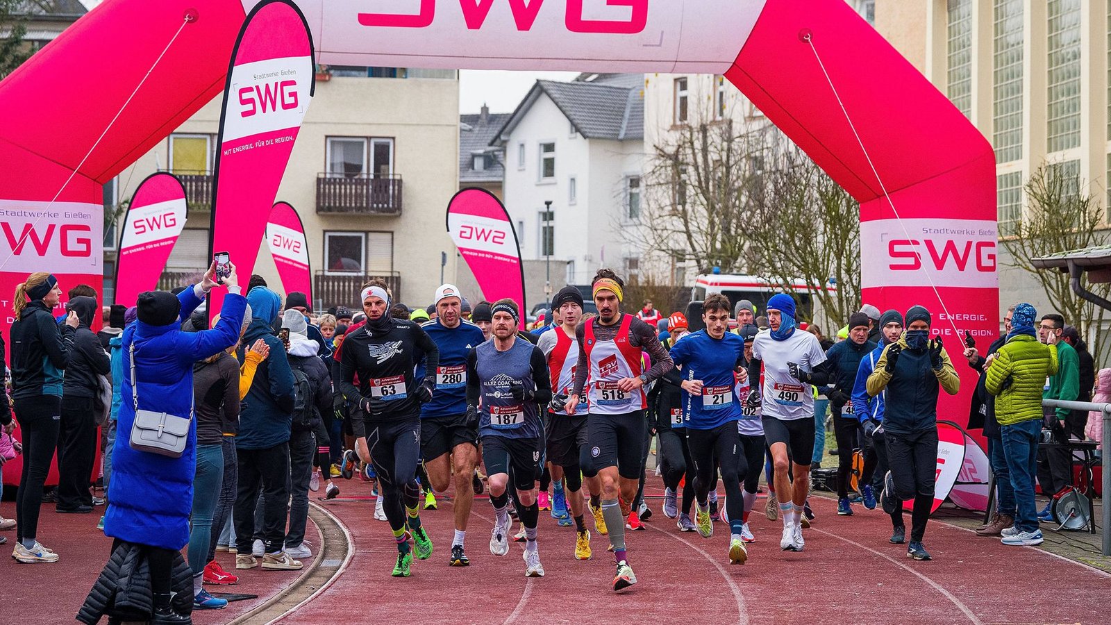 Wann Sportveranstaltungen in Deutschland stattfinden dürfen – und wann nicht – ist klar geregelt.Foto: IMAGO/Oliver Vogler/IMAGO/Oliver Vogler Wann Sportveranstaltungen in Deutschland stattfinden dürfen – und wann nicht – ist klar geregelt.Foto: IMAGO/Oliver Vogler/IMAGO/Oliver Vogler