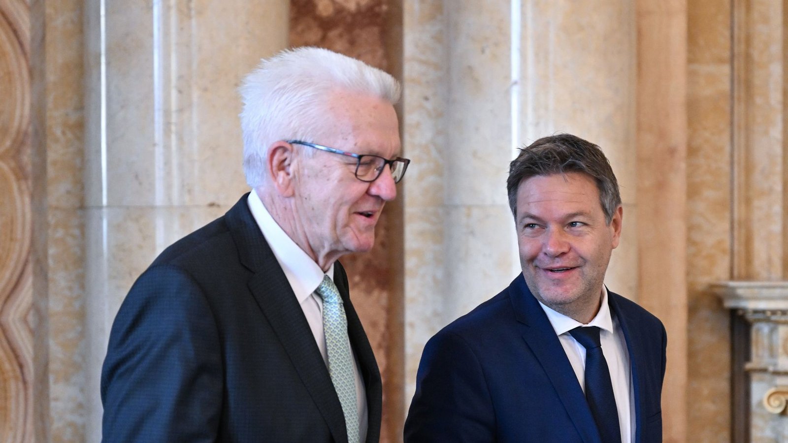 Bundeswirtschaftsminister Robert Habeck weiß, was er an Ministerpräsident Winfried Kretschmann hat: einen treuen, aber nicht unkritischen Unterstützer.Foto: dpa/Bernd Weißbrod Bundeswirtschaftsminister Robert Habeck weiß, was er an Ministerpräsident Winfried Kretschmann hat: einen treuen, aber nicht unkritischen Unterstützer.Foto: dpa/Bernd Weißbrod