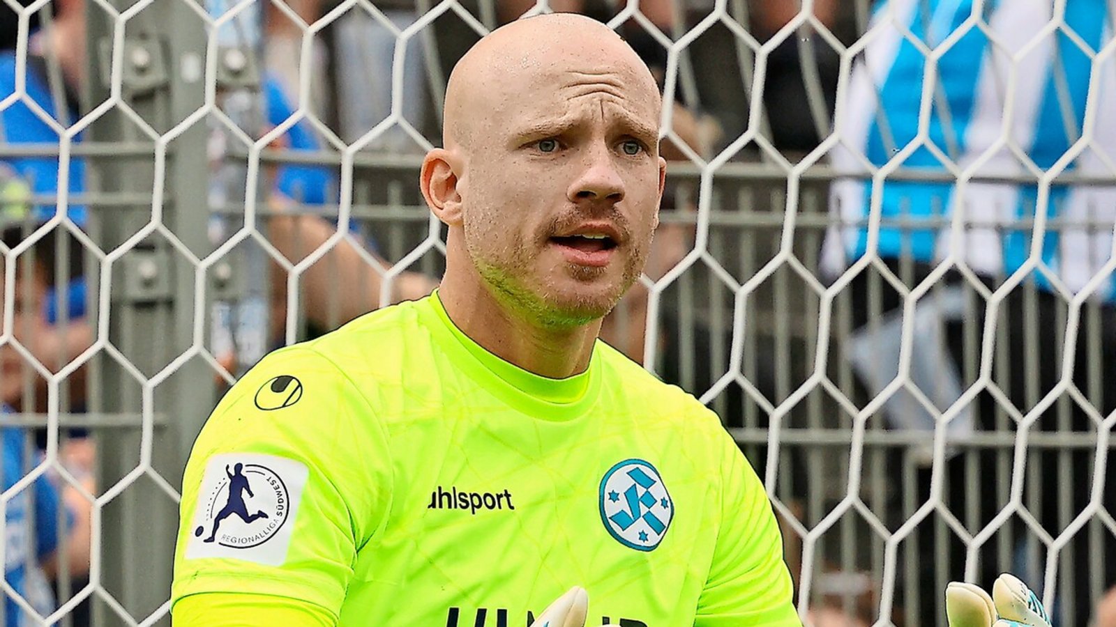 Die Kickers wollen ihren Keeper Felix Dornebusch unbedingt halten.Foto: Baumann Die Kickers wollen ihren Keeper Felix Dornebusch unbedingt halten.Foto: Baumann