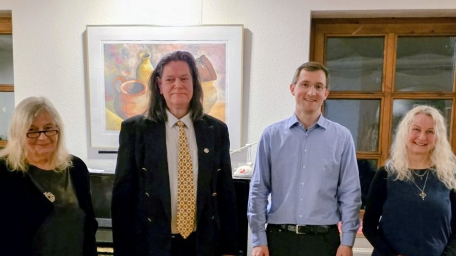 Großer Beifall für die Akteure (von rechts): Birgitta Falz, Jan Meier, Thomas Habermaier und Ursula Layher.  Foto: p