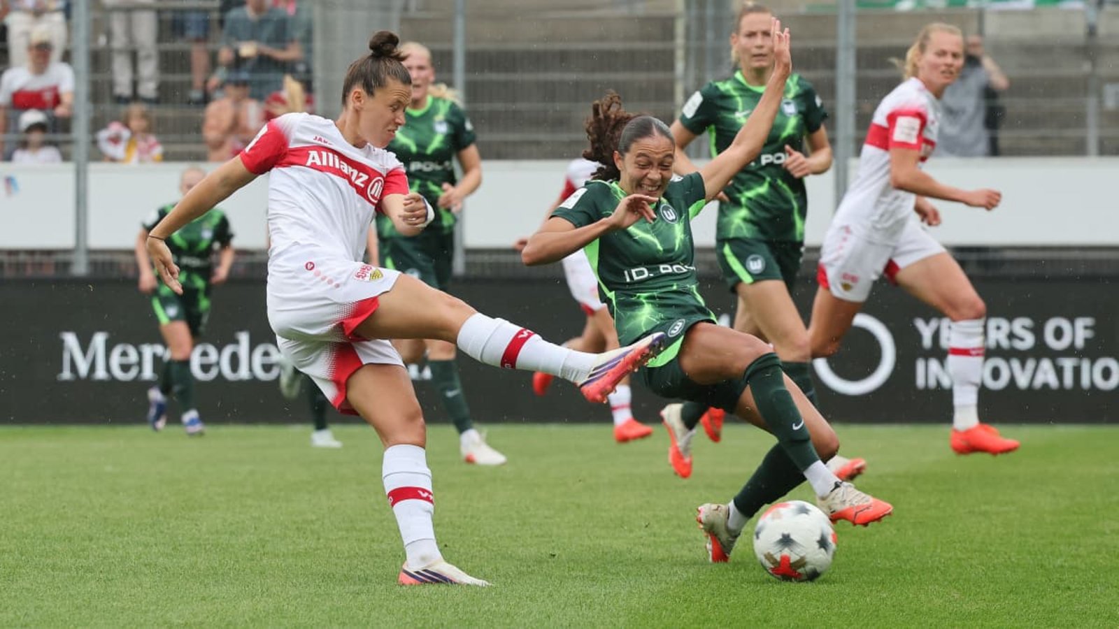 Der VfB Stuttgart spielt seit dieser Saison in der Fußball-Bundesliga der Frauen.Baumann/Hansi Britsch