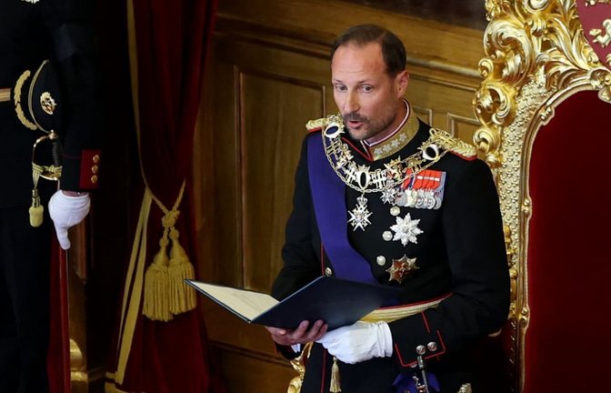 Ein historischer Moment für Norwegen: König Haakon hat den Eid auf die Verfassung im Parlament in Oslo abgelegt.<span class='image-autor'>ODD ANDERSEN/afp</span>