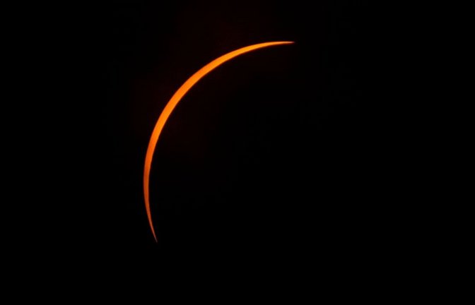 Kann man das Smartphone zum Filmen der Sonnenfinsternis nutzen?<span class='image-autor'>Eric Gay/AP/dpa</span>