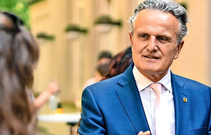 Die Mitglieder des Gremiums übergaben ihre Empfehlungen im Sommer 2023 an Oberbürgermeister Frank Nopper.<span class='image-autor'>Foto: Landeshauptstadt Stuttgart/Ludmilla Parsyak</span>