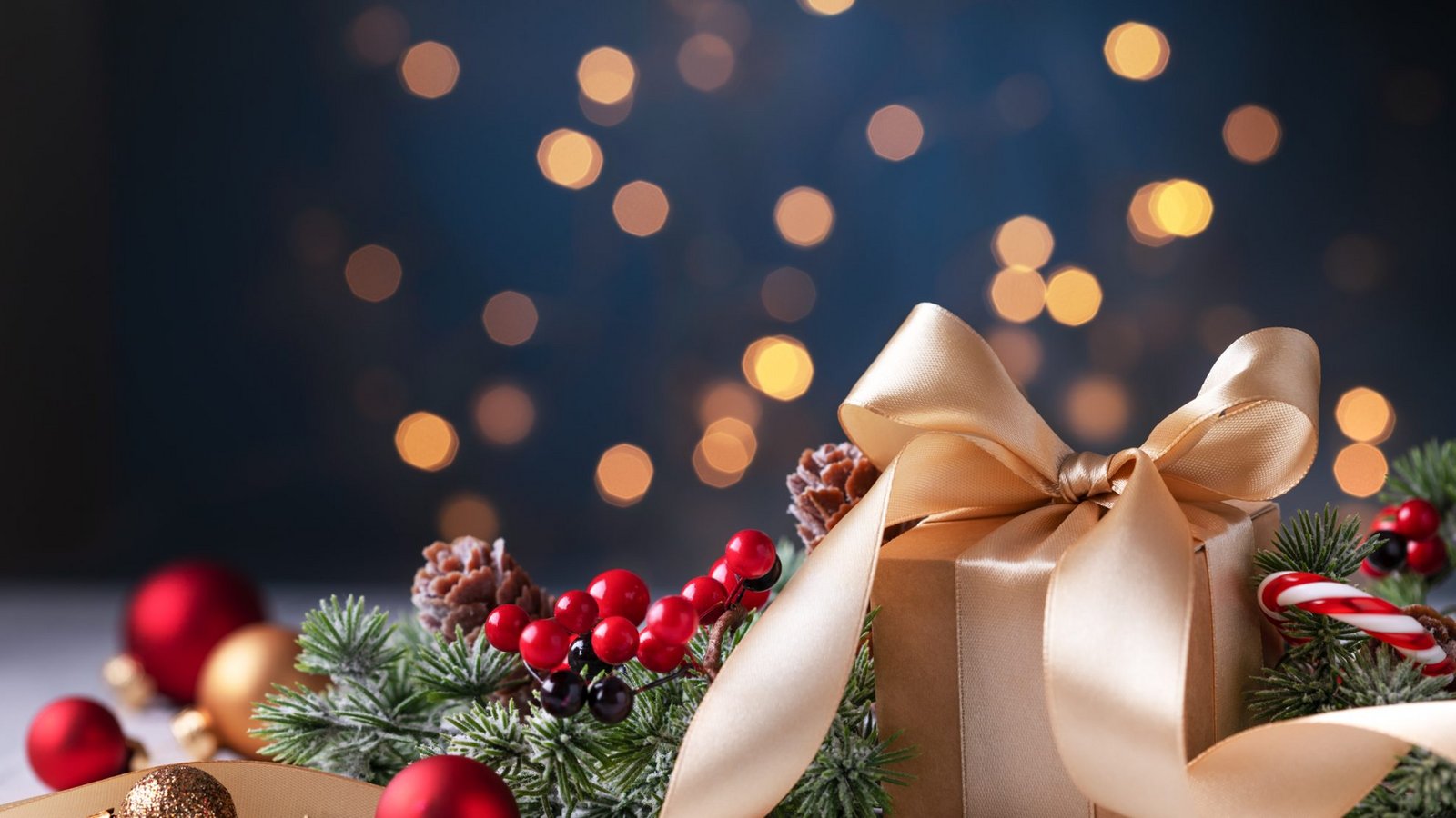 Tolle Geschenke findet man auch noch auf den letzten Drücker.Foto: Julia Sudnitskaya / shutterstock.com Tolle Geschenke findet man auch noch auf den letzten Drücker.Foto: Julia Sudnitskaya / shutterstock.com