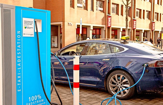 Wer im neuen Jahr sein E-Auto an den Säulen der Stadtwerke lädt, bezahlt weniger.<span class='image-autor'>Foto: &nbsp;</span>