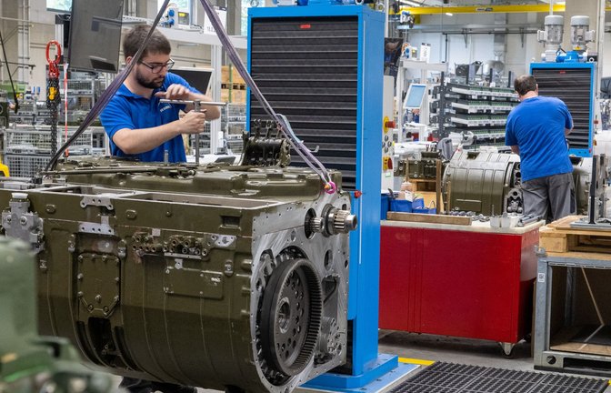 Mit einem Gesamtwert von mehr als 11,7 Milliarden Euro haben die Rüstungsexporte einen Höchstwert erreicht.<span class='image-autor'>Foto: Stefan Puchner/dpa/Stefan Puchner</span>