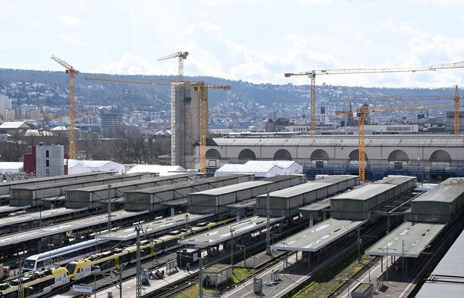 Der Bahnhof des milliardenschweren Bahnprojekts Stuttgart 21, bei der der Stuttgarter Hauptbahnhof unter die Erde verlegt werden soll.<span class='image-autor'>Foto: Bernd Weißbrod/dpa</span>