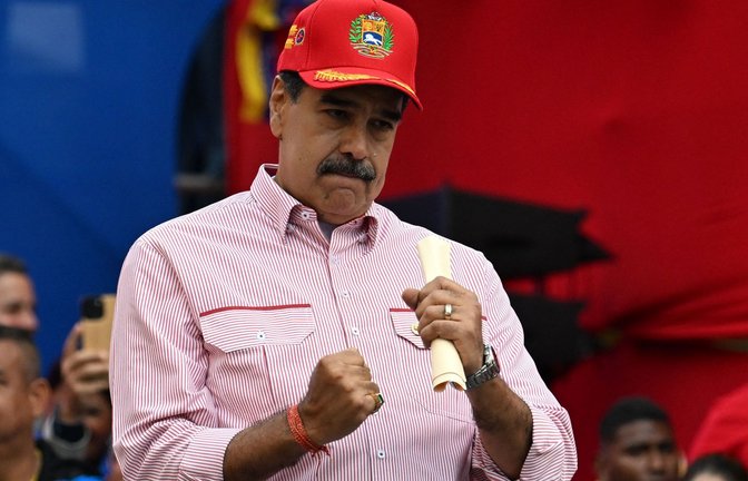 Venezuelas Präsident Nicolas Maduro bei einer Demo in Caracas: Die US-Regierung will, dass er seine Macht abgibt.<span class='image-autor'>Foto: AFP/Juan Barreto</span>