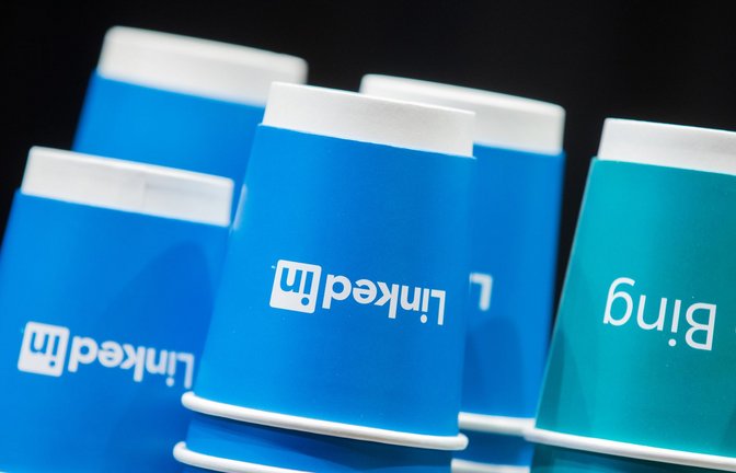 Eine technische Störung beim Internetanbieter Cloudflare hat etliche Webseiten und Online-Apps erneut unerreichbar gemacht, darunter auch das Karrierenetzwerk LinkedIn.<span class='image-autor'>Foto: picture alliance / Rolf Vennenbernd/dpa</span>