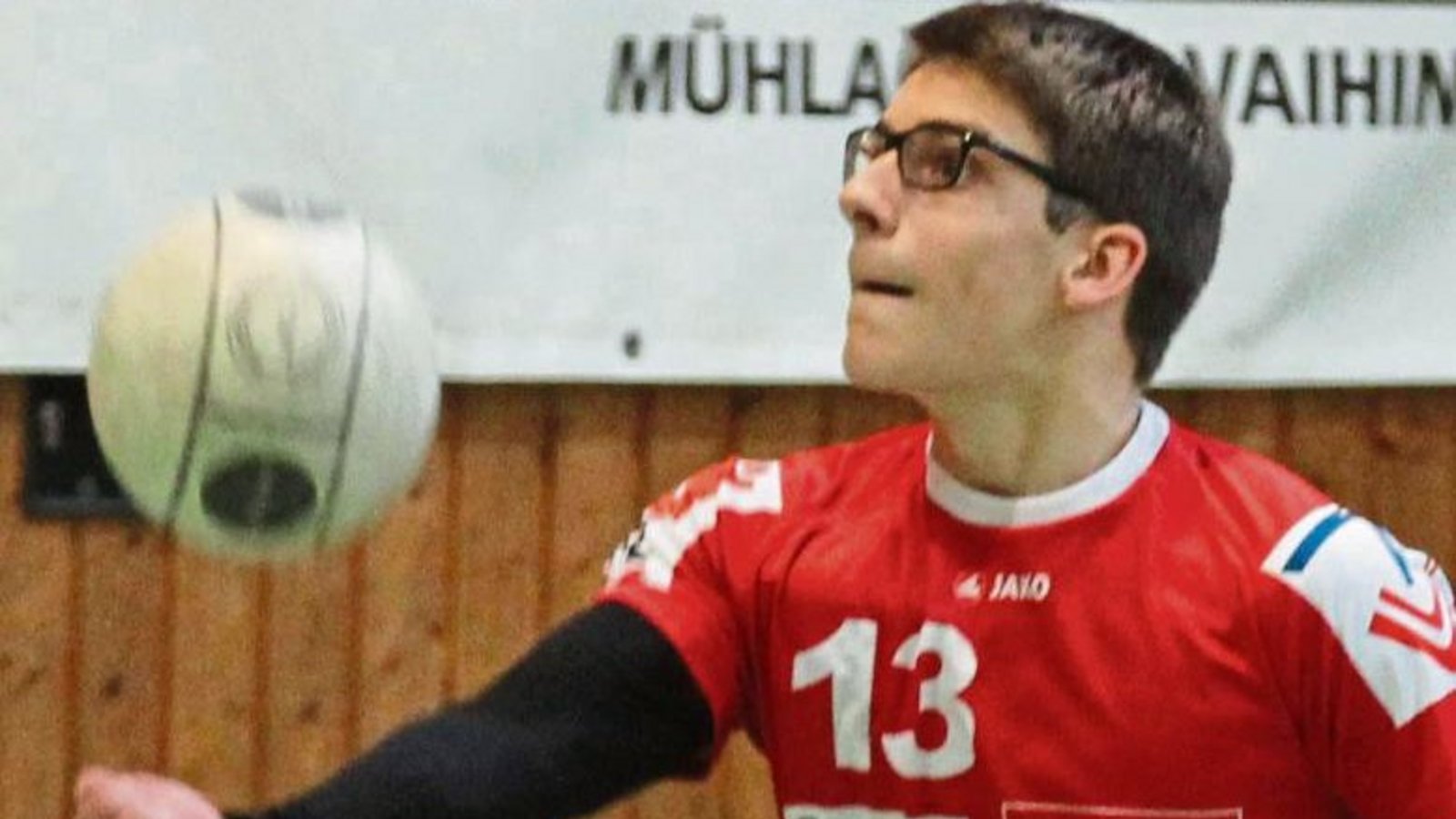 Jakob Kilpper hat den wegen einer Erkältung und dann wegen Trainingsrückstands fehlenden Tobias Rommel auf der Abwehrposition hinten rechts gut vertreten. Foto: Nachreiner
