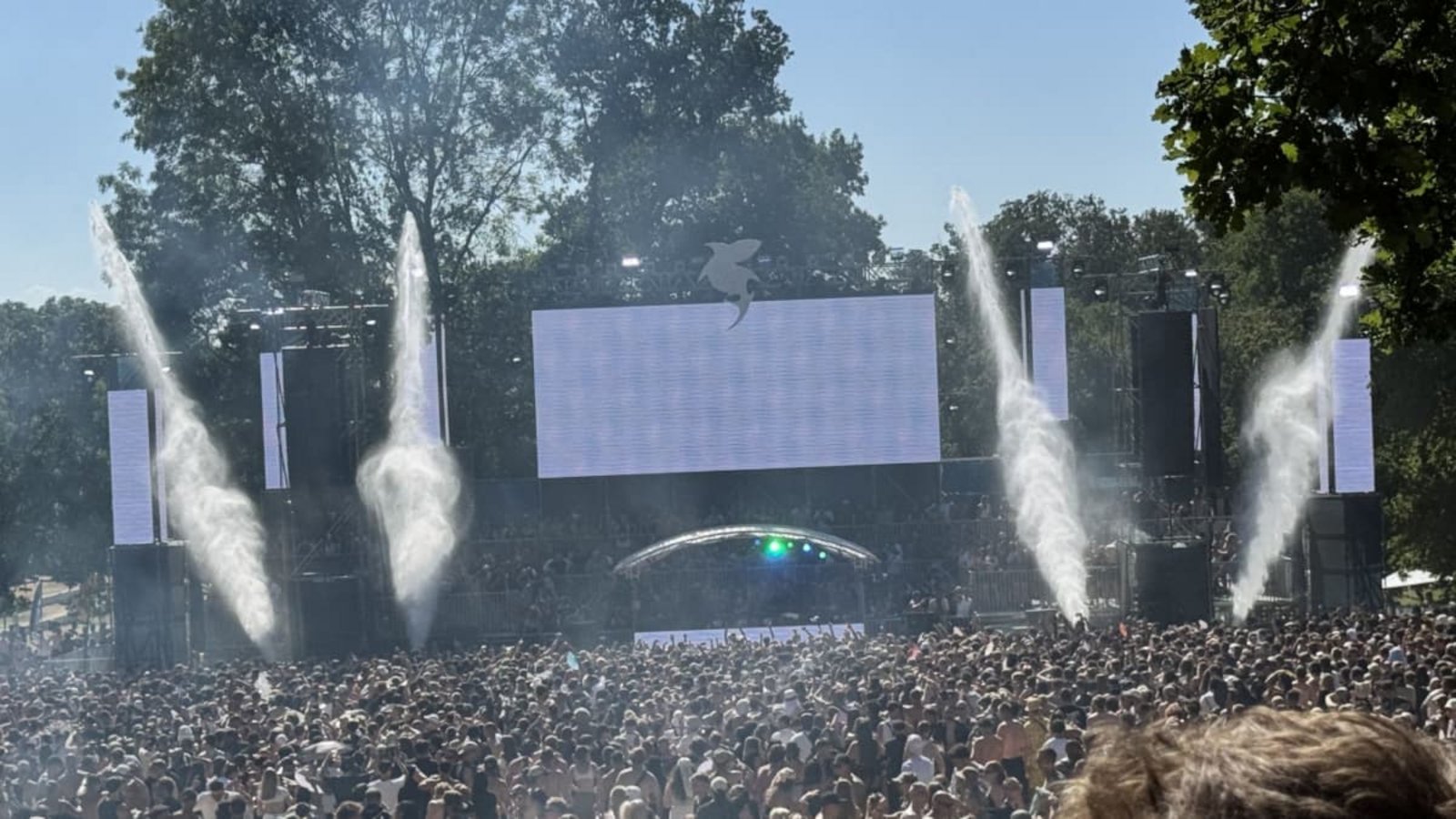 Tausende Techno-Fans kamen am Samstag im Sindelfinger Badepark auf ihre Kosten.Frank Dettenmeyer Tausende Techno-Fans kamen am Samstag im Sindelfinger Badepark auf ihre Kosten.Frank Dettenmeyer