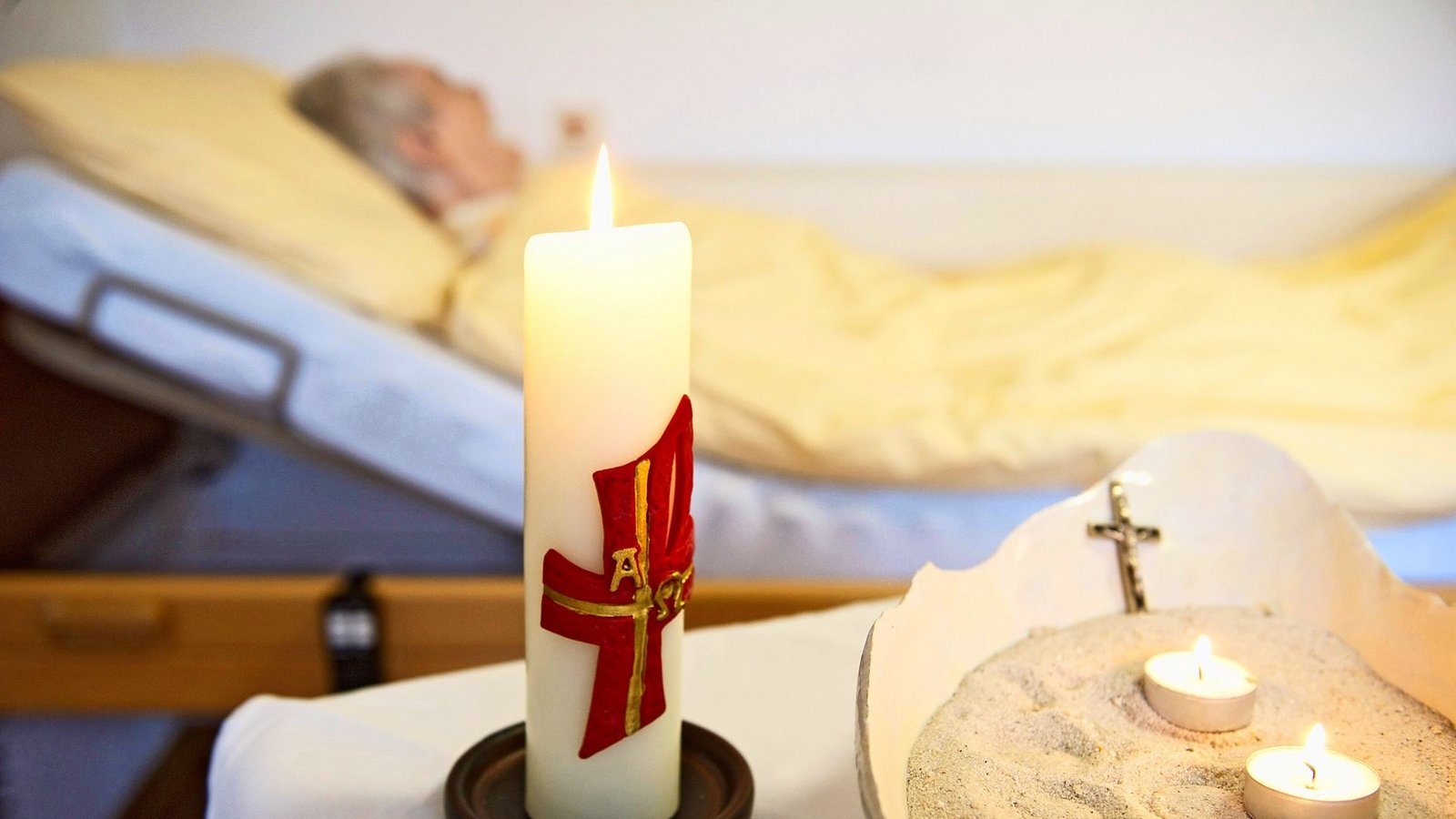 Mehrere Abgeordnete wollen einen neuen Anlauf für eine Regelung des assistierten Suizids unternehmen (Symbolfoto).Foto: epd/Werner Krueper Mehrere Abgeordnete wollen einen neuen Anlauf für eine Regelung des assistierten Suizids unternehmen (Symbolfoto).Foto: epd/Werner Krueper