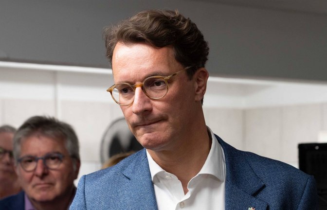 NRW-Ministerpräsident Hendrik Wüst hat das historisch schlechte Wahlergebnis abgehakt – mit einem Aufatmen.<span class='image-autor'>Foto: imago/Malte Ossowski</span>