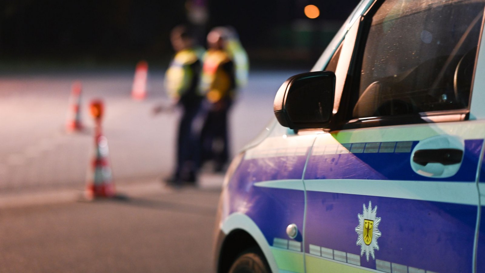Künftig sollen mehr Bundespolizisten als bisher die deutschen Grenzen kontrollieren.Foto: Lars Penning/dpa