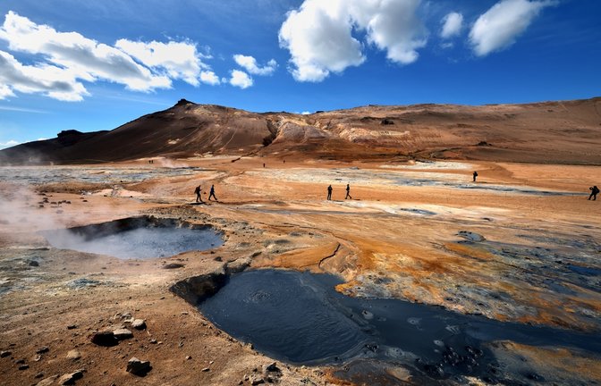 Auch in der Bilddatenbank "Shutterstock" werden unter dem Namen "Gjaldskylda" über eine Millionen Bilder gefunden - so wie dieses, das eigentlich den Bergrücken Námafjall zeigt.<span class='image-autor'>Foto: Drew Rawcliffe/ Shutterstock</span>