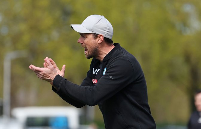 Die sportliche Zukunft von Kickers-Trainer Marco Wildersinn über die Saison hinaus ist weiter ungeklärt.<span class='image-autor'>Foto: Baumann/Julia Rahn</span>