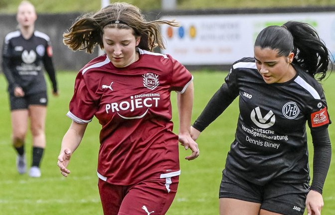 Sophie Migulla (links) spielt für die SGM Roßwag/Großglattbach/Bissingen. Archivfoto: Leitner