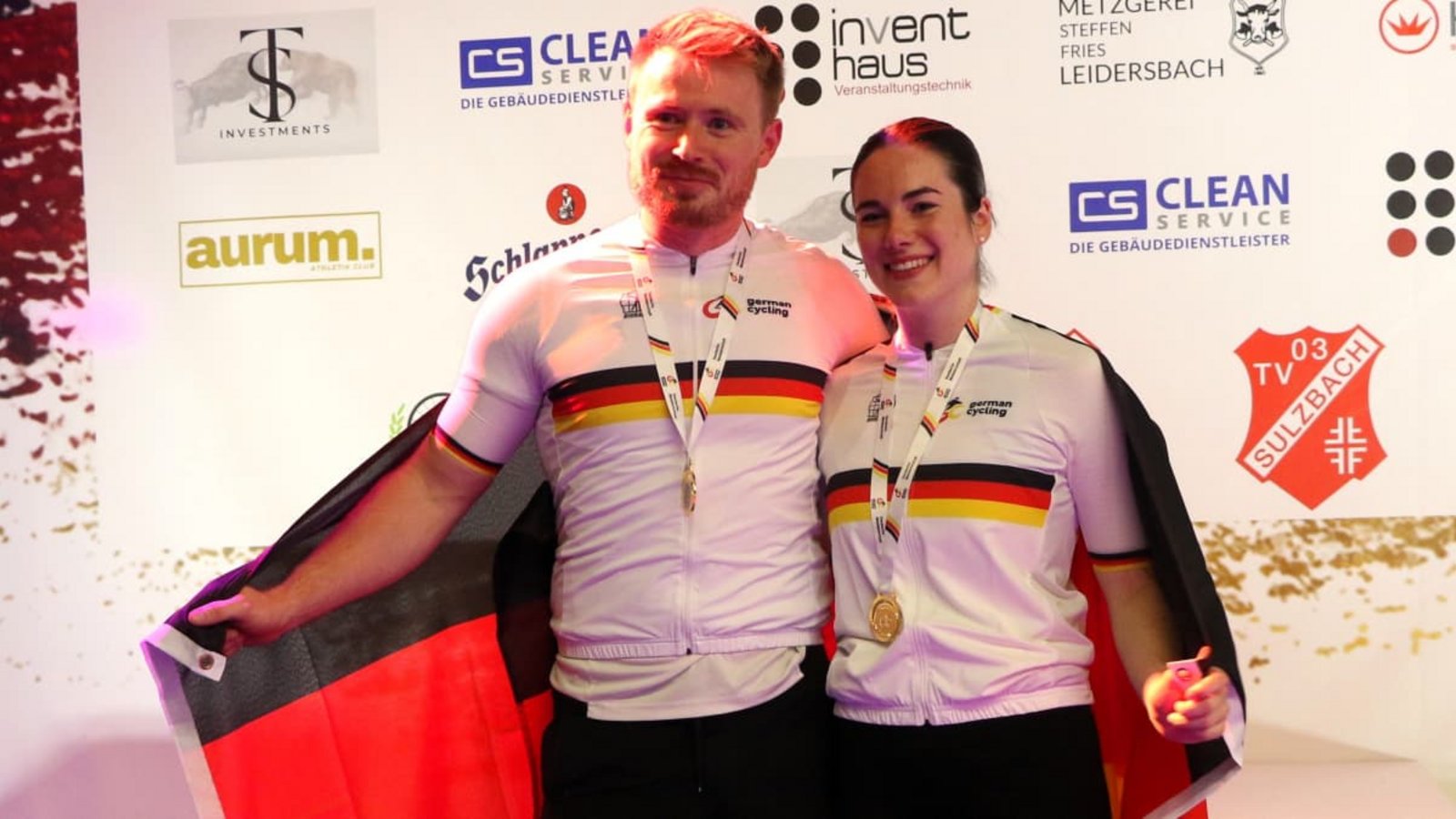 Wegen des Ausfalls der Titelverteidiger starteten Patrick Tisch und Julia Hämmerli als Favoriten und wurden dieser Rolle vollauf gerecht.Wilfried Schwarz Wegen des Ausfalls der Titelverteidiger starteten Patrick Tisch und Julia Hämmerli als Favoriten und wurden dieser Rolle vollauf gerecht.Wilfried Schwarz
