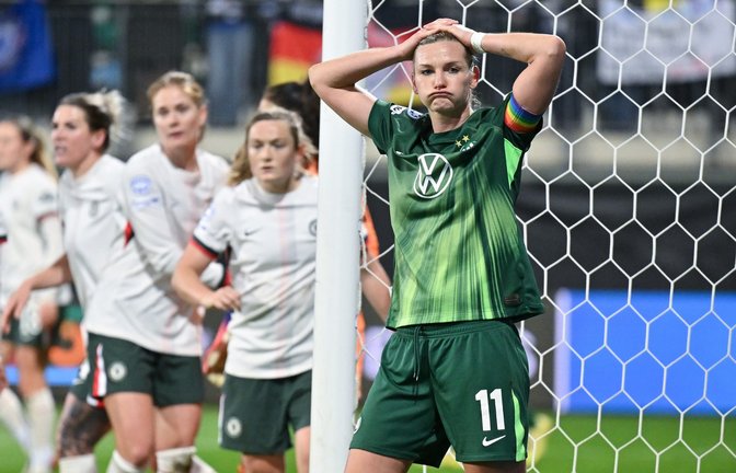 Alexandra Popp im Trikot des VfL Wolfsburg. Wie geht es für sie in der neuen Saison weiter?<span class='image-autor'>Foto: picture alliance/dpa | Swen Pförtner</span>