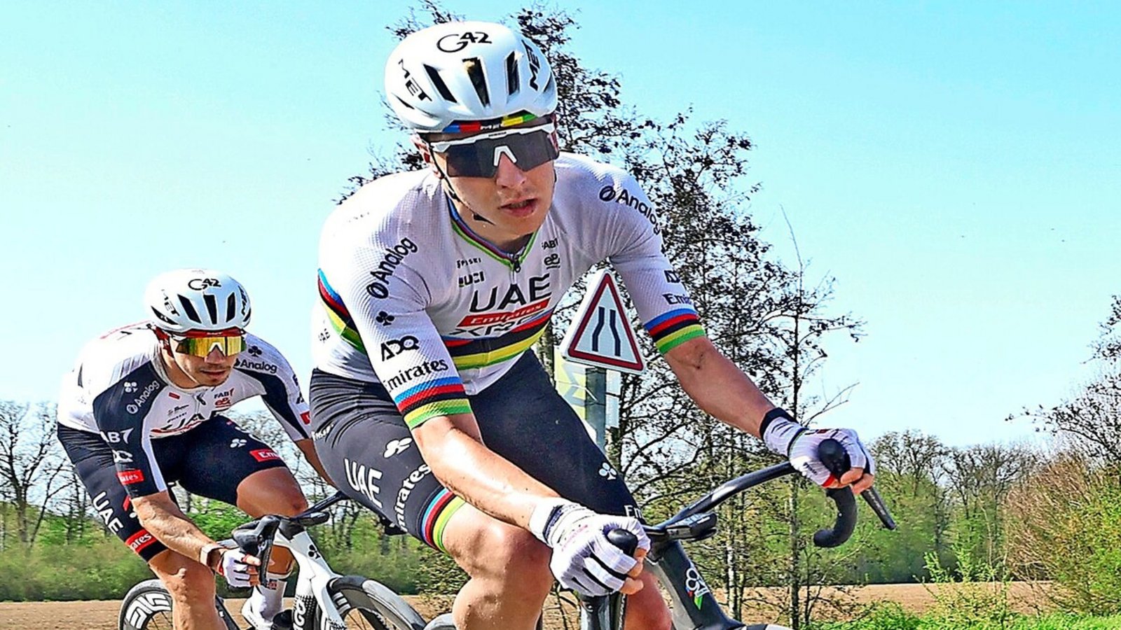 Lässt seinen Konkurrenten kaum eine Chance: Tadej PogacarFoto: AFP/Francois Lo Presti