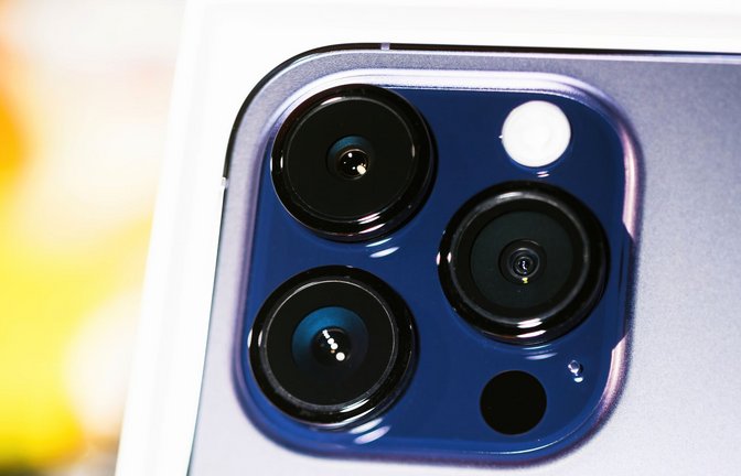 Apple-Kunden weist auf Probleme mit der Kamera eines seiner Modelle hin.<span class='image-autor'>Foto: Imago/hadrian - ifeelstock</span>